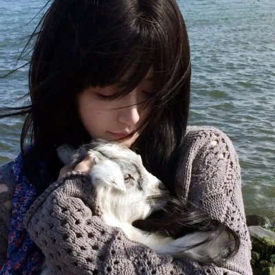情报：锁定第二季海报